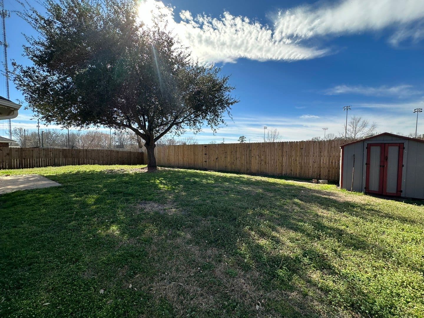 Whitehouse House: 418 Amanda Ct