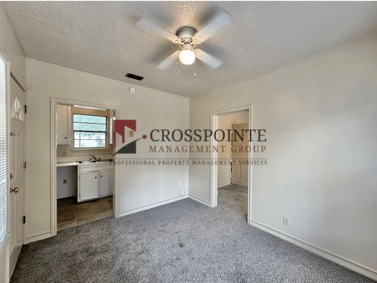 Tyler Apartment: Augusta/Mockingbird