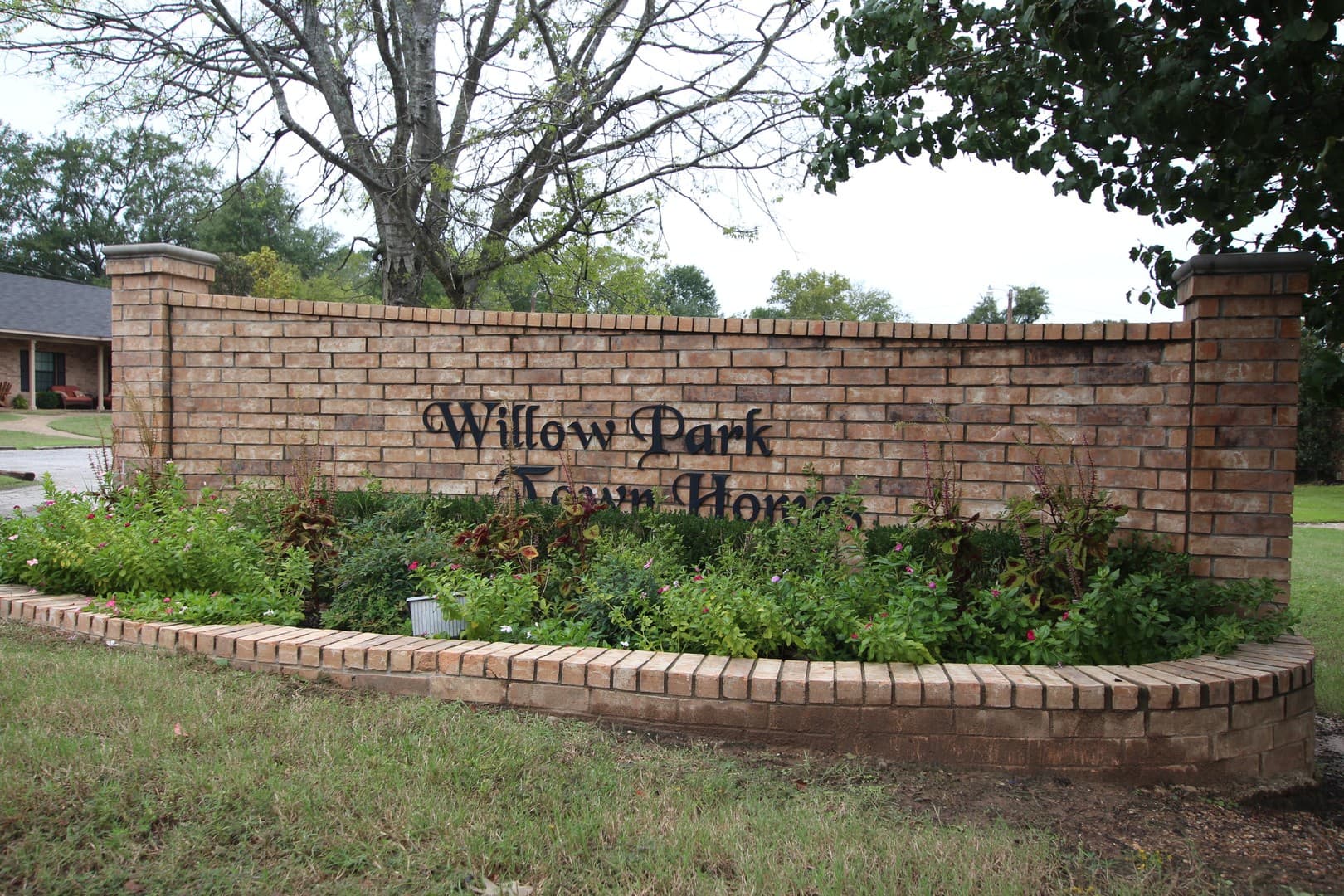 Lindale Apartment: 303 Cooper St. and 300 Hilltop St.