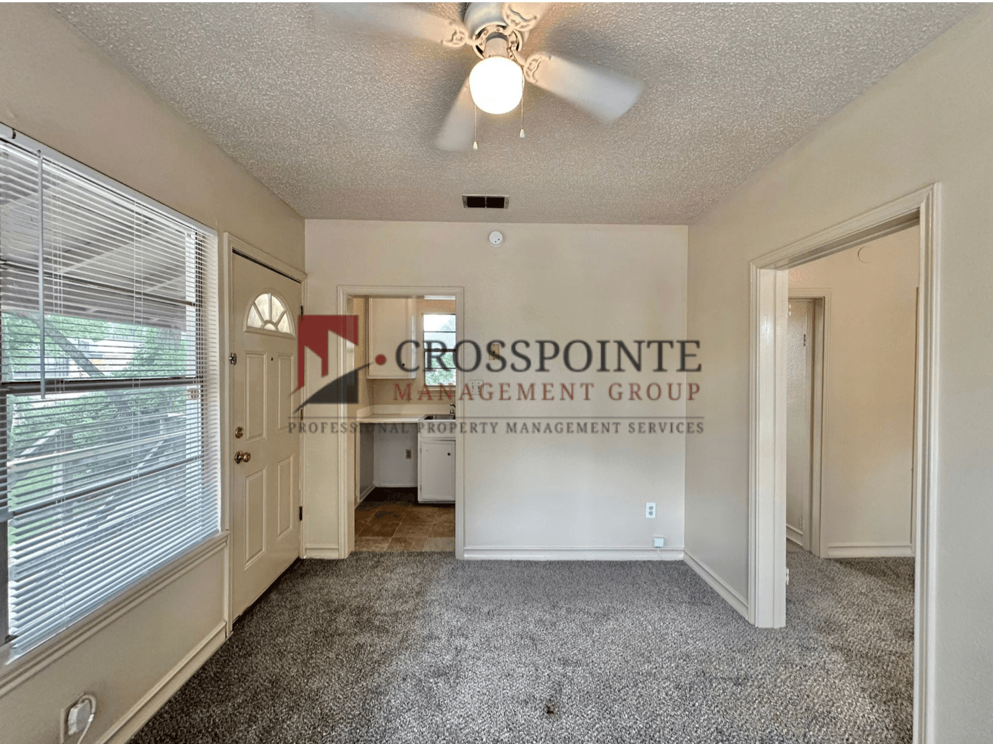 Tyler Apartment: Augusta/Mockingbird