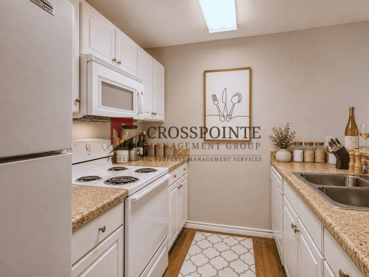 Tyler Multiplex: 8733 Mansion Creek Cir