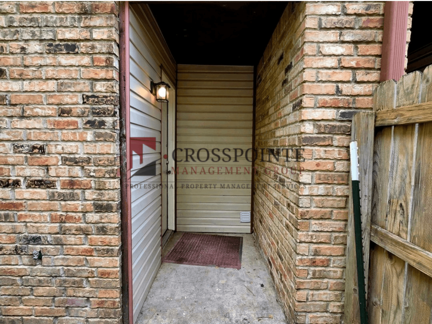 Longview House: 509 Baylor Drive