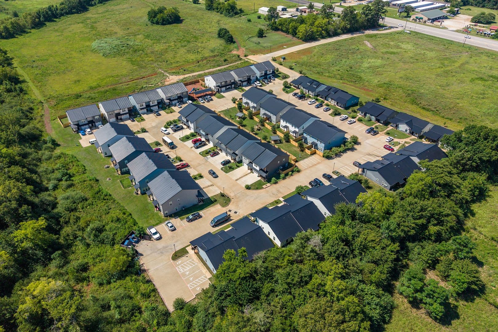 Bullard Townhome: 625 Papillon Rd