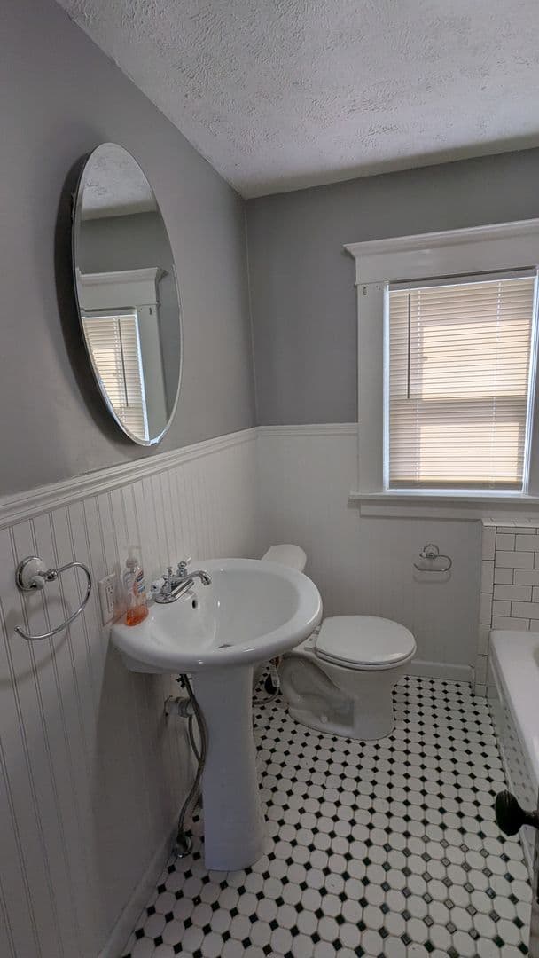 Council BLuffs House: 619 S 21st Street