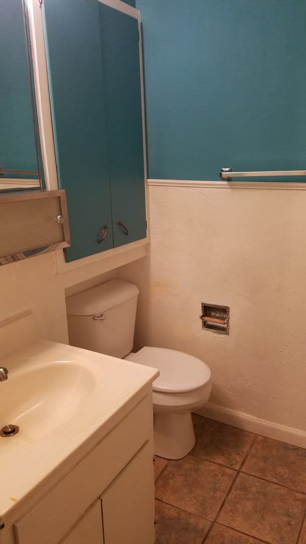 Council Bluffs Apartment: 2727 5th Ave
