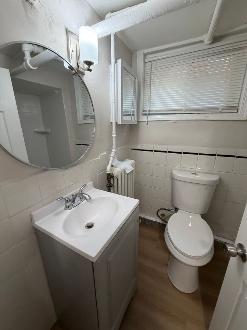 TAKOMA PARK Apartment: 7908 FLOWER AVENUE