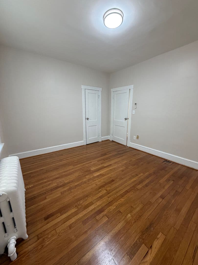 TAKOMA PARK Apartment: 7908 FLOWER AVENUE