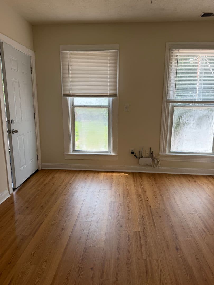 COLLEGE PARK Apartment: 7405 COLUMBIA AVENUE