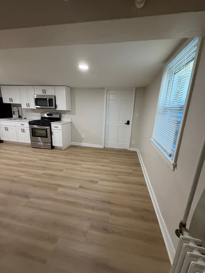 TAKOMA PARK Apartment: 7908 FLOWER AVENUE