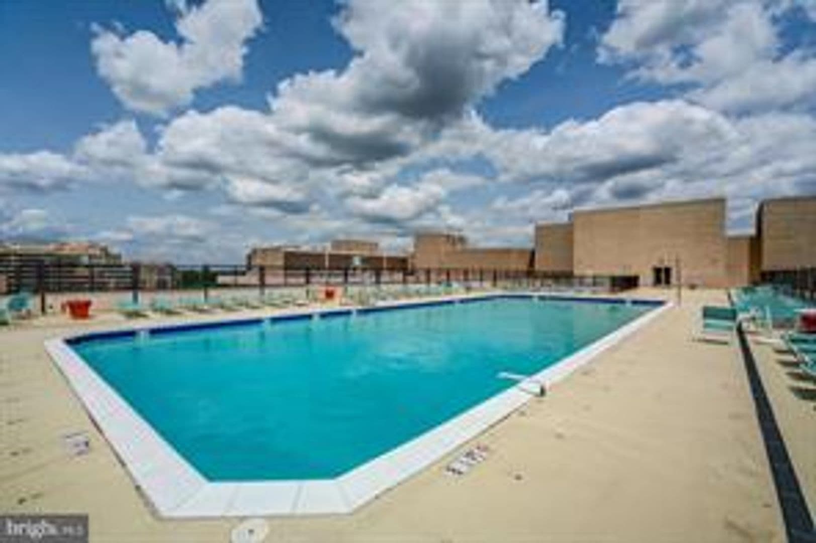 CHEVY CHASE House: 5500 FRIENDSHIP BLVD #1708N