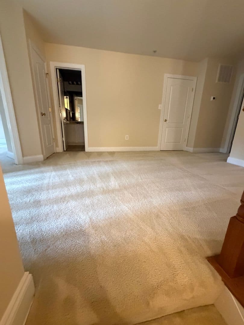 GAITHERSBURG House: 908 ORCHARD RIDGE DRIVE #100
