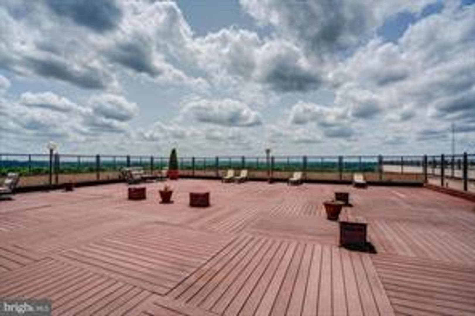 CHEVY CHASE House: 5500 FRIENDSHIP BLVD #1708N