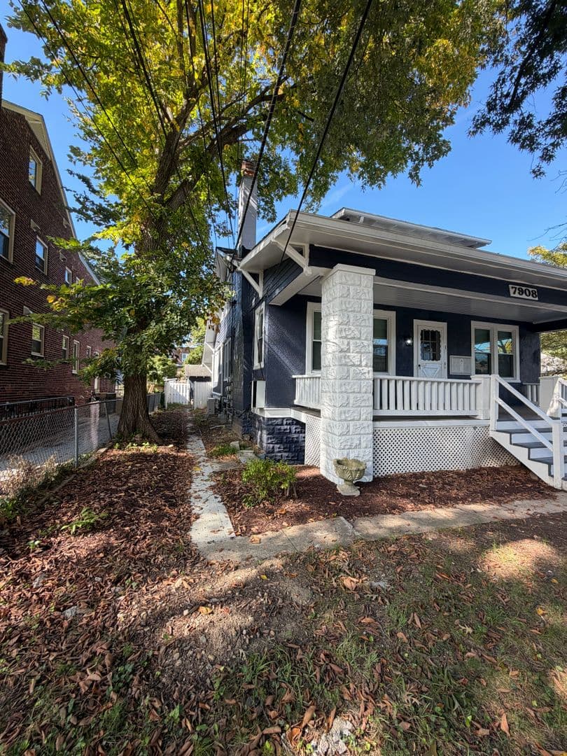 TAKOMA PARK Apartment: 7908 FLOWER AVENUE