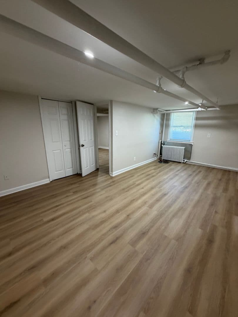 TAKOMA PARK Apartment: 7908 FLOWER AVENUE