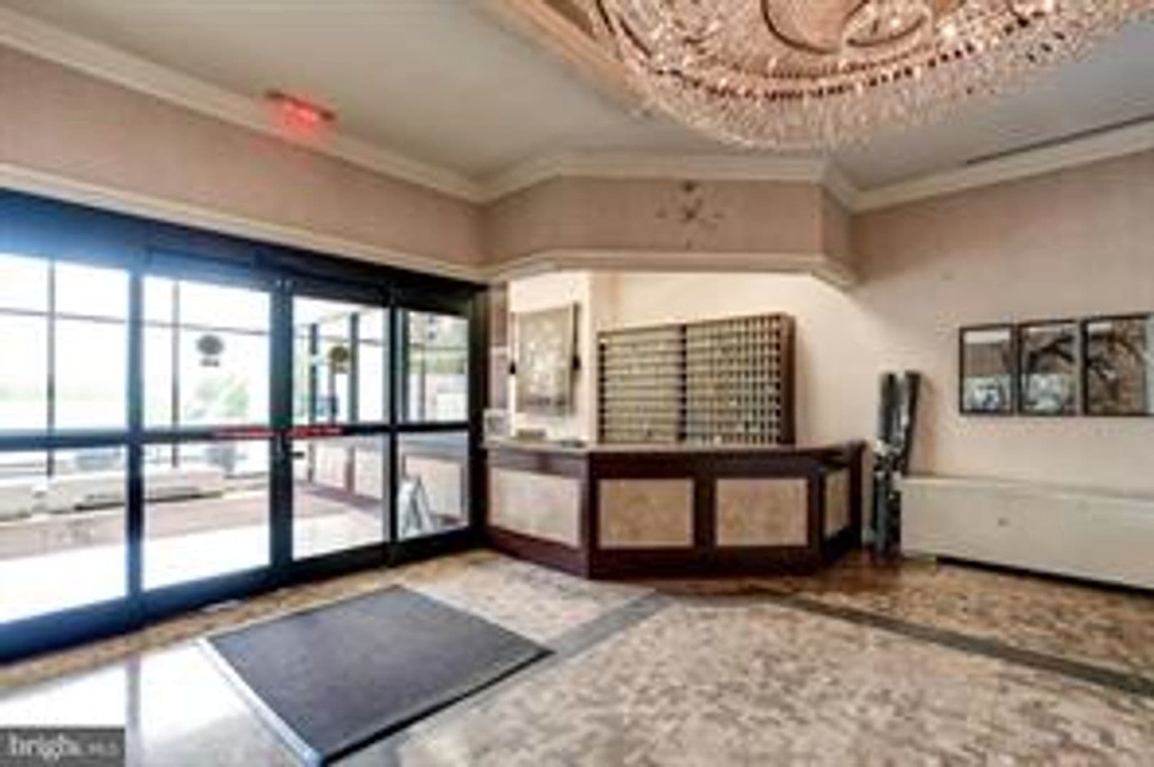 CHEVY CHASE House: 5500 FRIENDSHIP BLVD #1708N