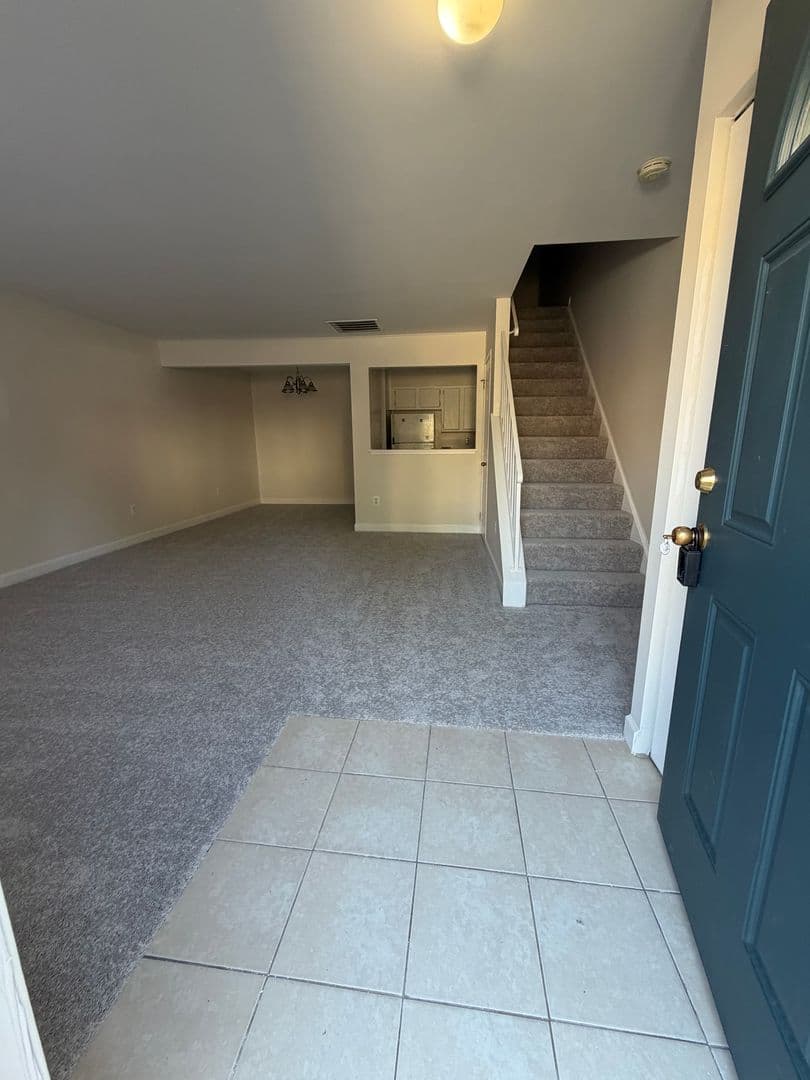 SILVER SPRING House: 4118 PEPPERTREE LANE