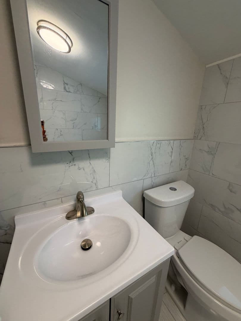 TAKOMA PARK Apartment: 7908 FLOWER AVENUE