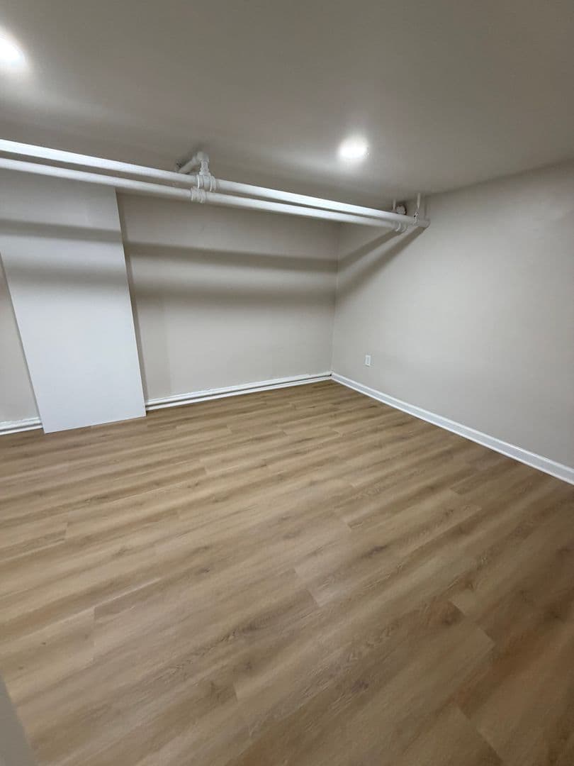 TAKOMA PARK Apartment: 7908 FLOWER AVENUE