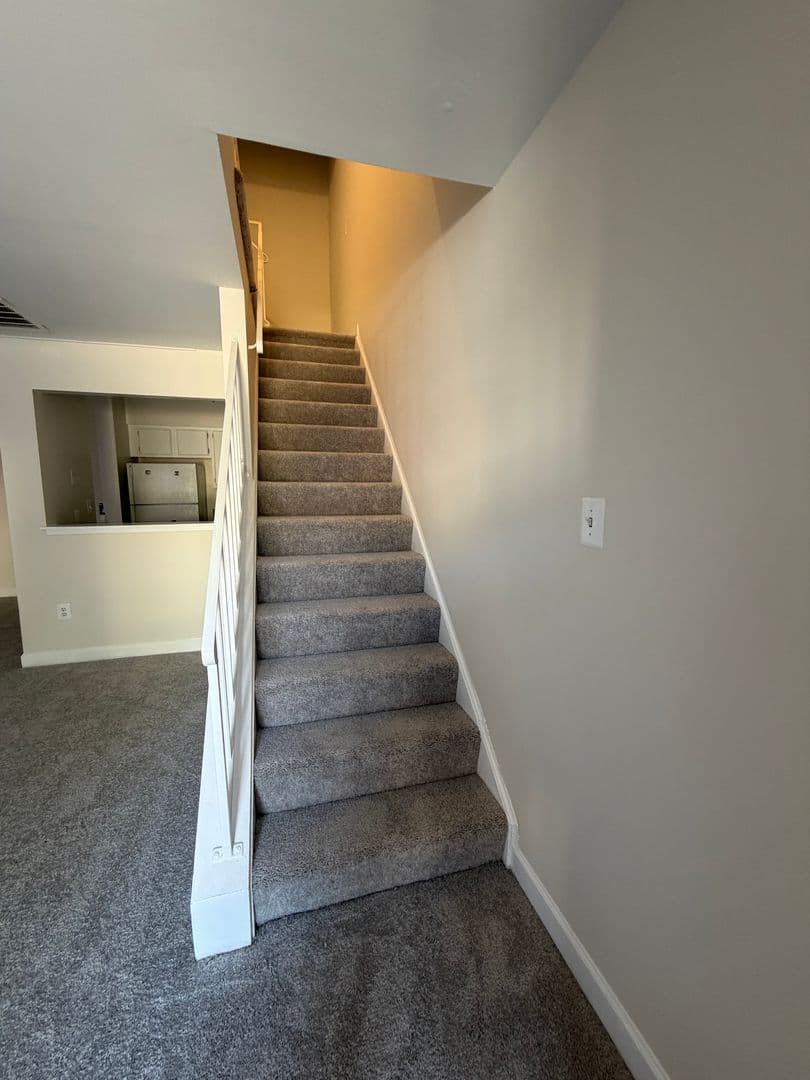 SILVER SPRING House: 4118 PEPPERTREE LANE