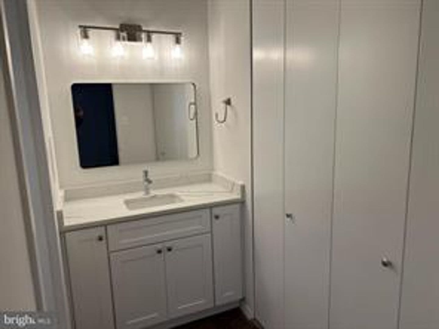 CHEVY CHASE House: 5500 FRIENDSHIP BLVD #1708N