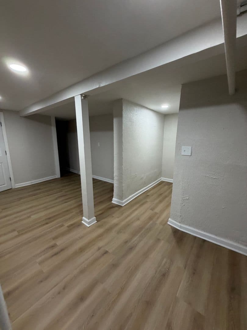 TAKOMA PARK Apartment: 7908 FLOWER AVENUE
