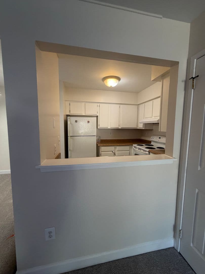 SILVER SPRING House: 4118 PEPPERTREE LANE