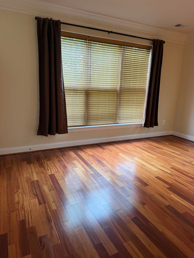 GAITHERSBURG House: 908 ORCHARD RIDGE DRIVE #100