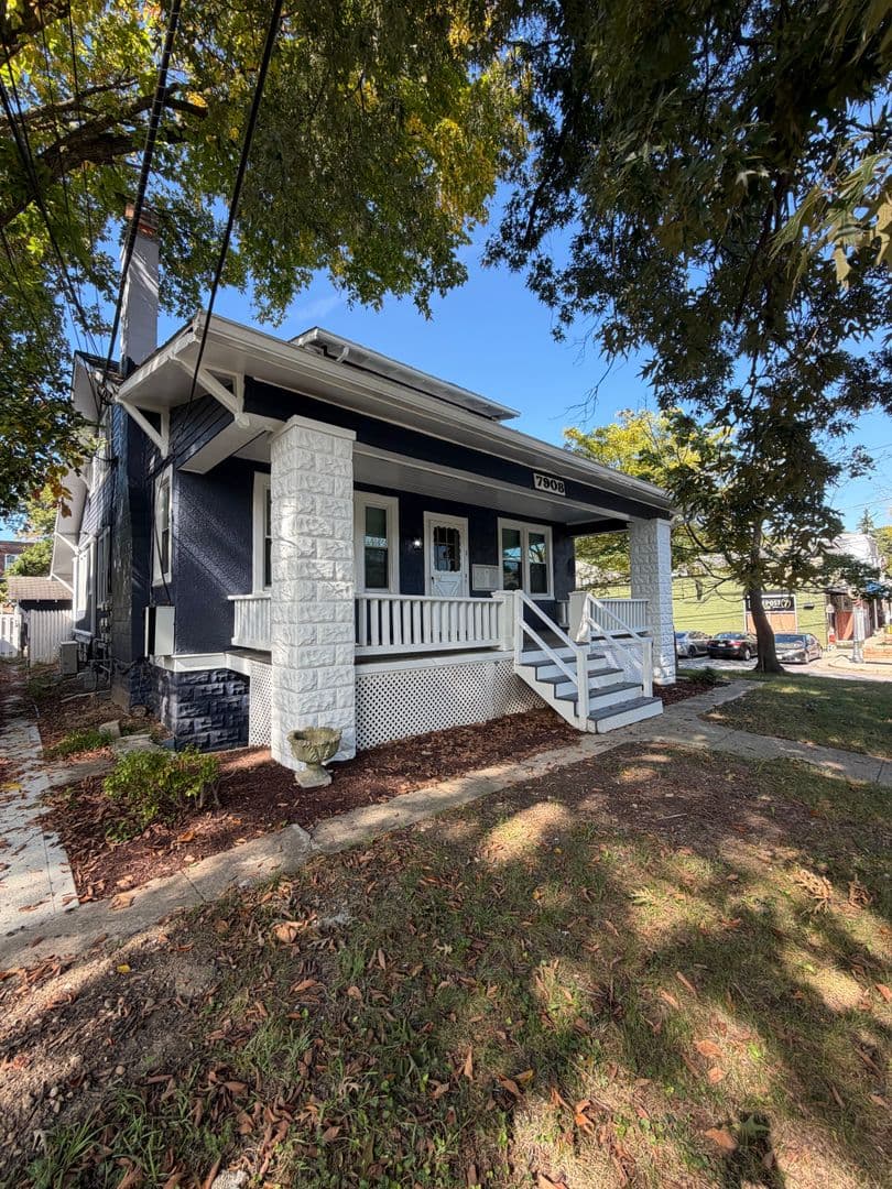 TAKOMA PARK Apartment: 7908 FLOWER AVENUE