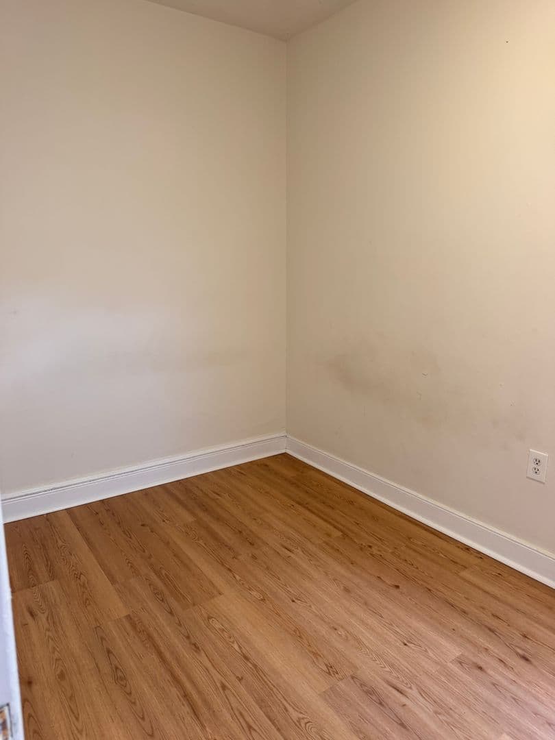 COLLEGE PARK Apartment: 7405 COLUMBIA AVENUE