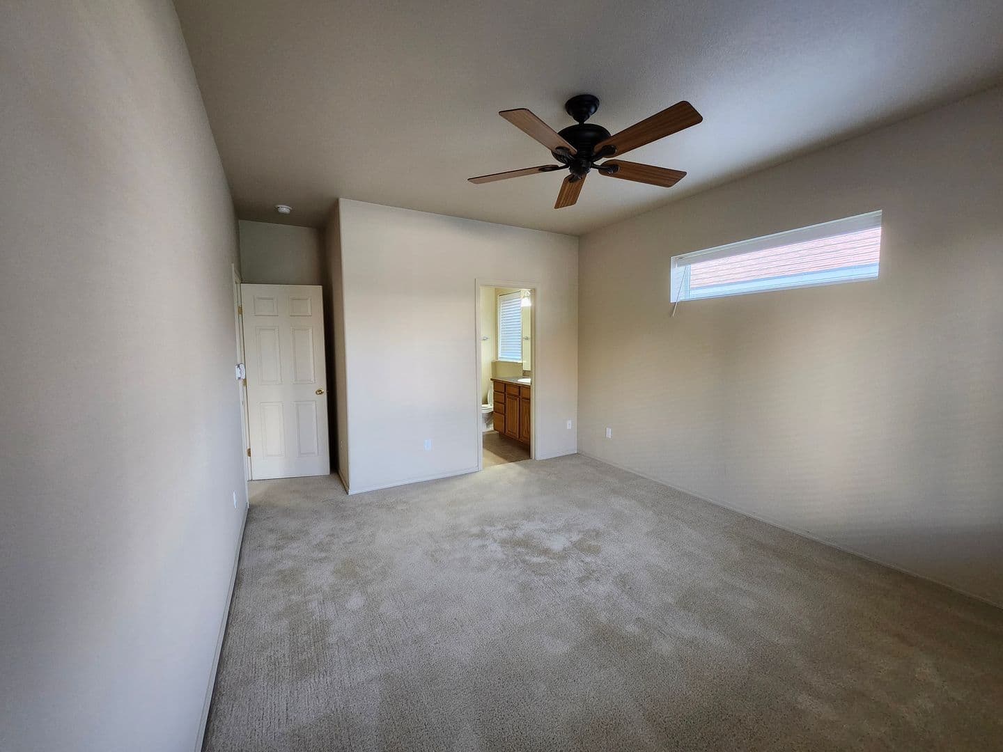 Pasco House: 9607 Mia Lane