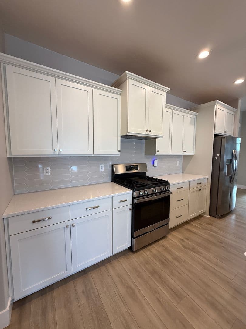 Richland House: 2609 Sunray Ave.
