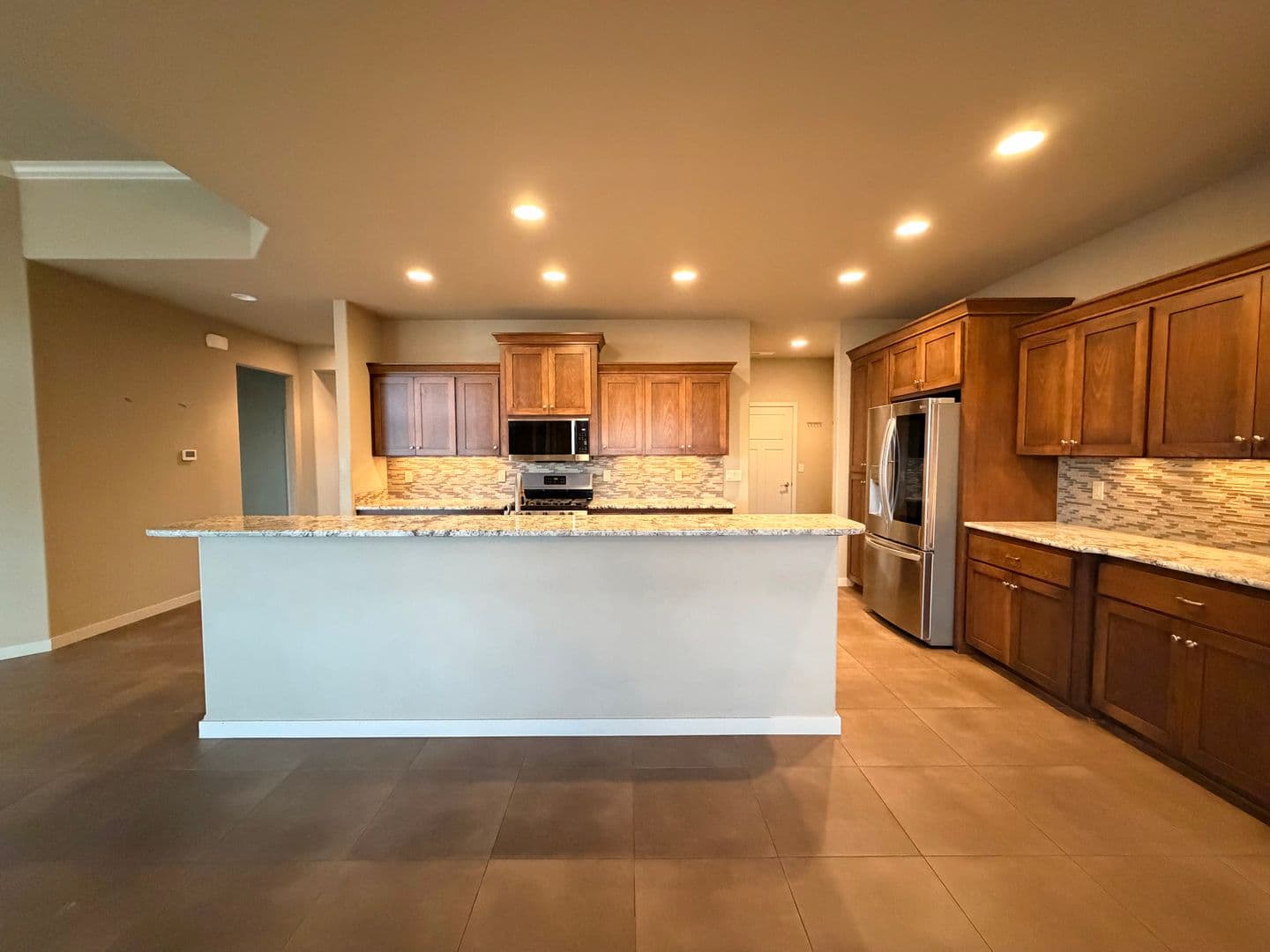 Kennewick House: 3909 West 48th Ave
