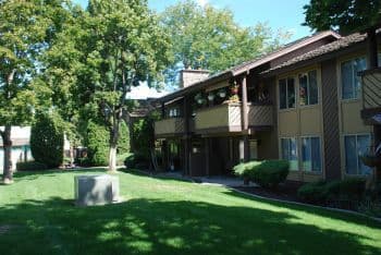 Kennewick Apartment: 3400 W 1st Place