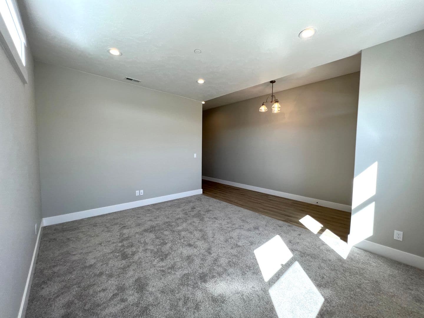 Richland House: 2609 Sunray Ave.
