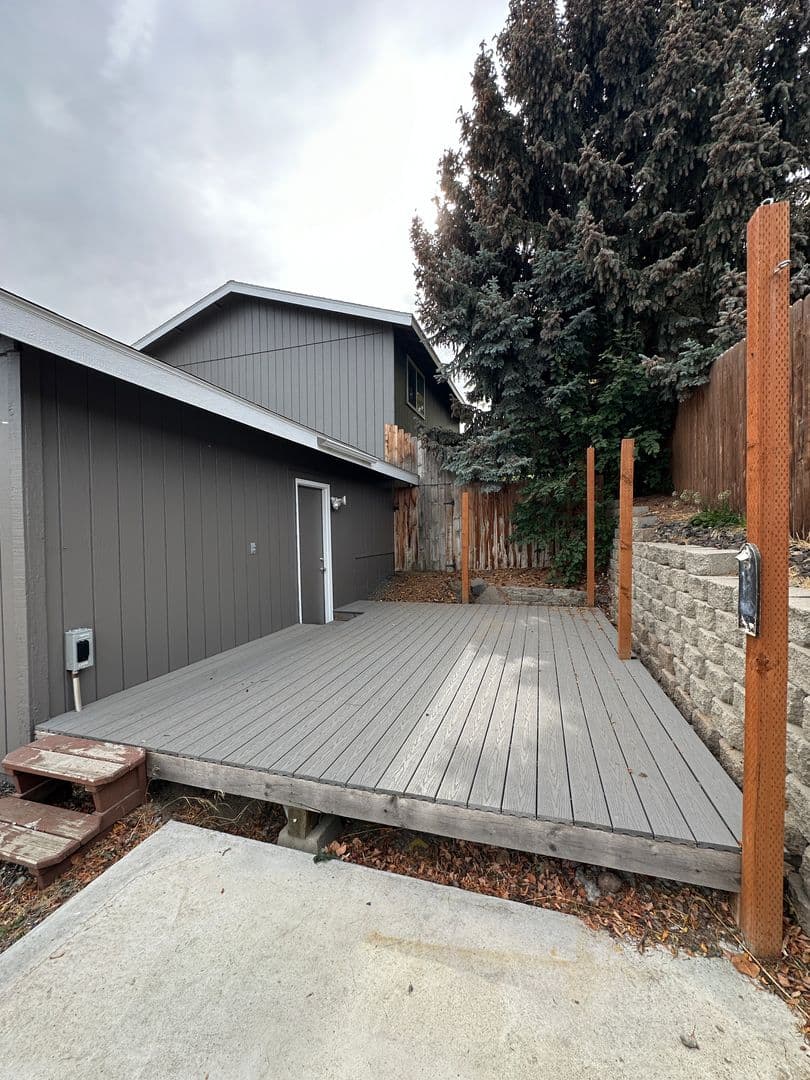 Richland House: 336 Satus St.