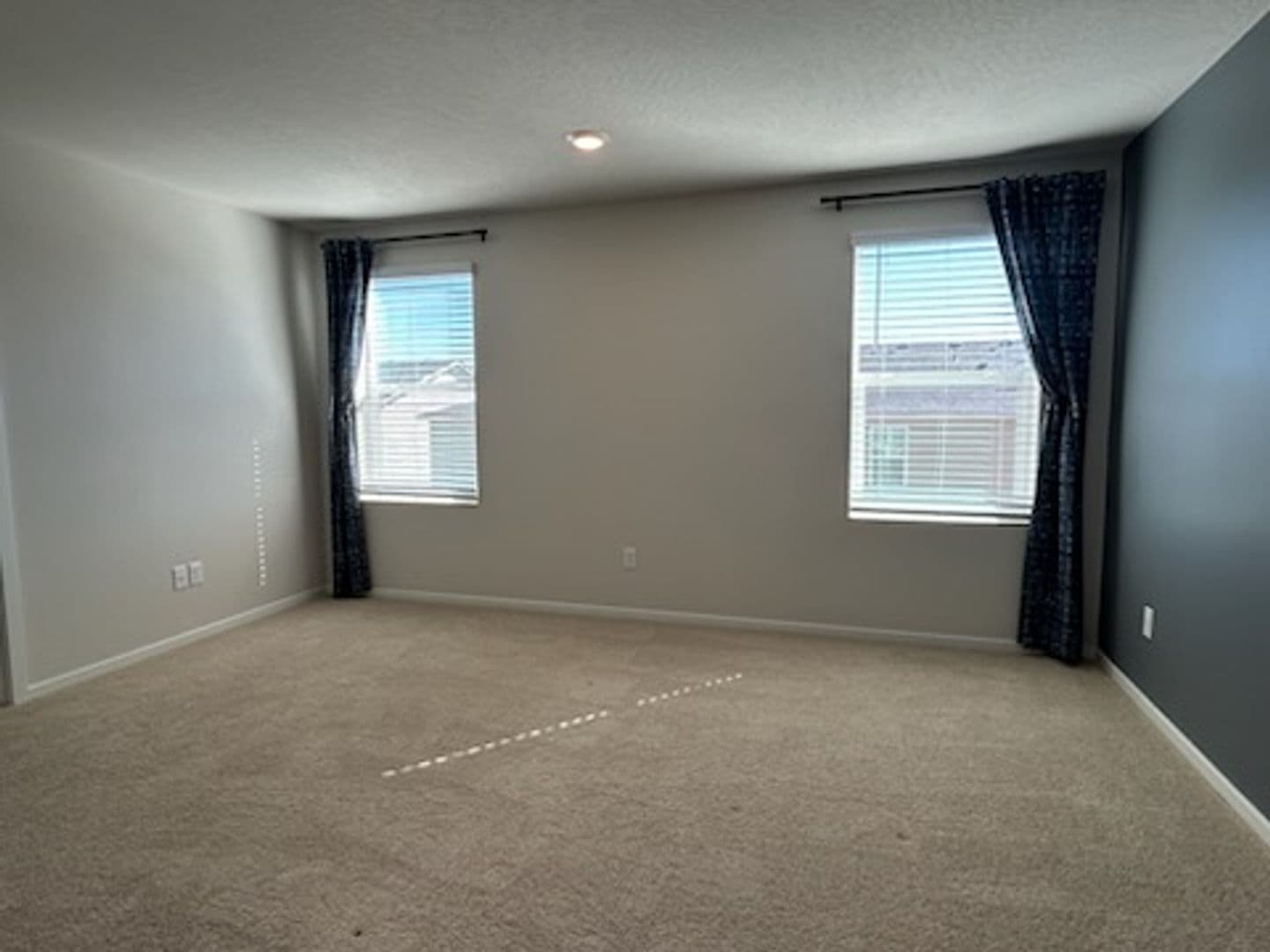 Kennewick House: 883 S Zeelar St