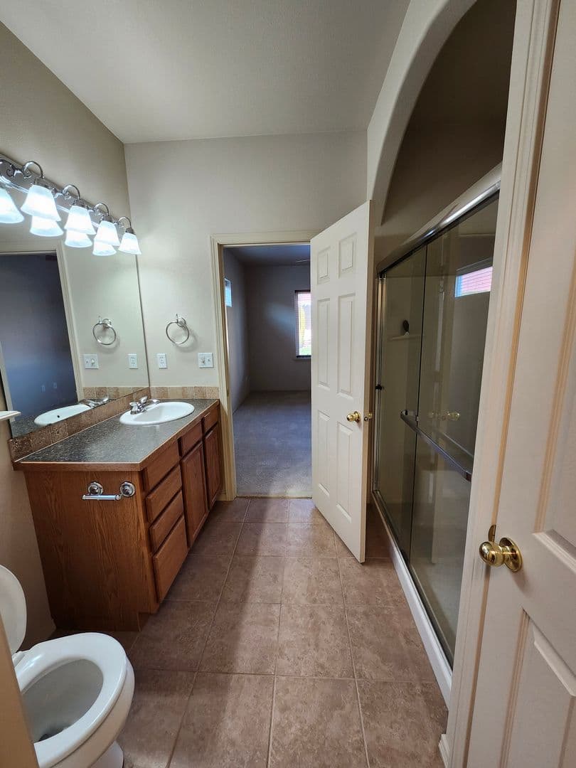 Pasco House: 9607 Mia Lane