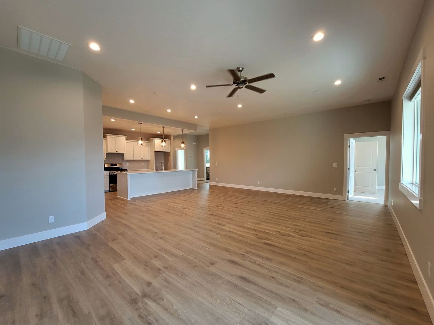 Richland House: 2609 Sunray Ave.