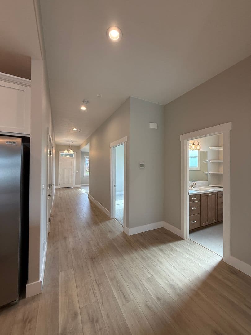 Richland House: 2609 Sunray Ave.