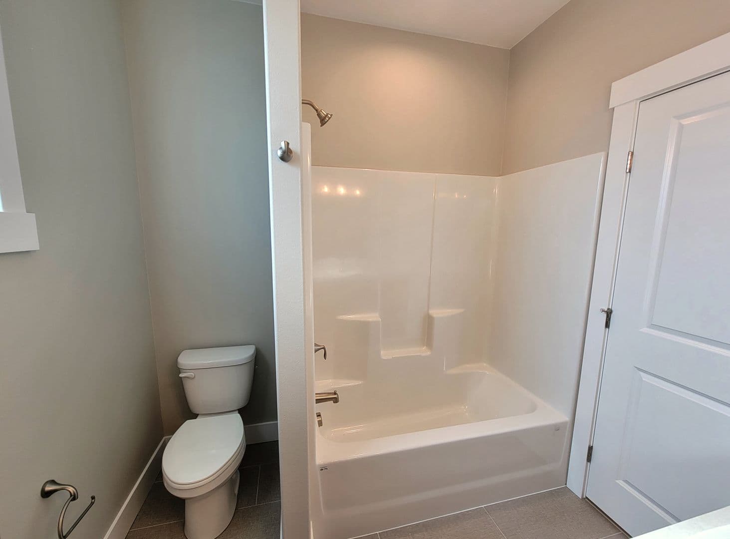 Richland House: 2609 Sunray Ave.