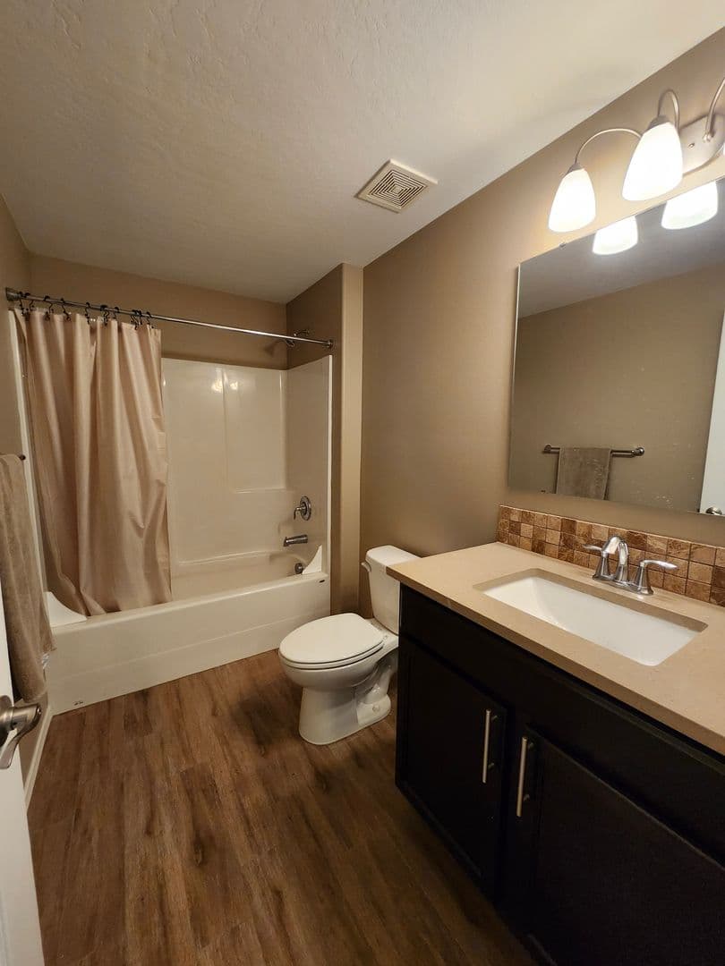 Richland House: 2920 Milton Lane