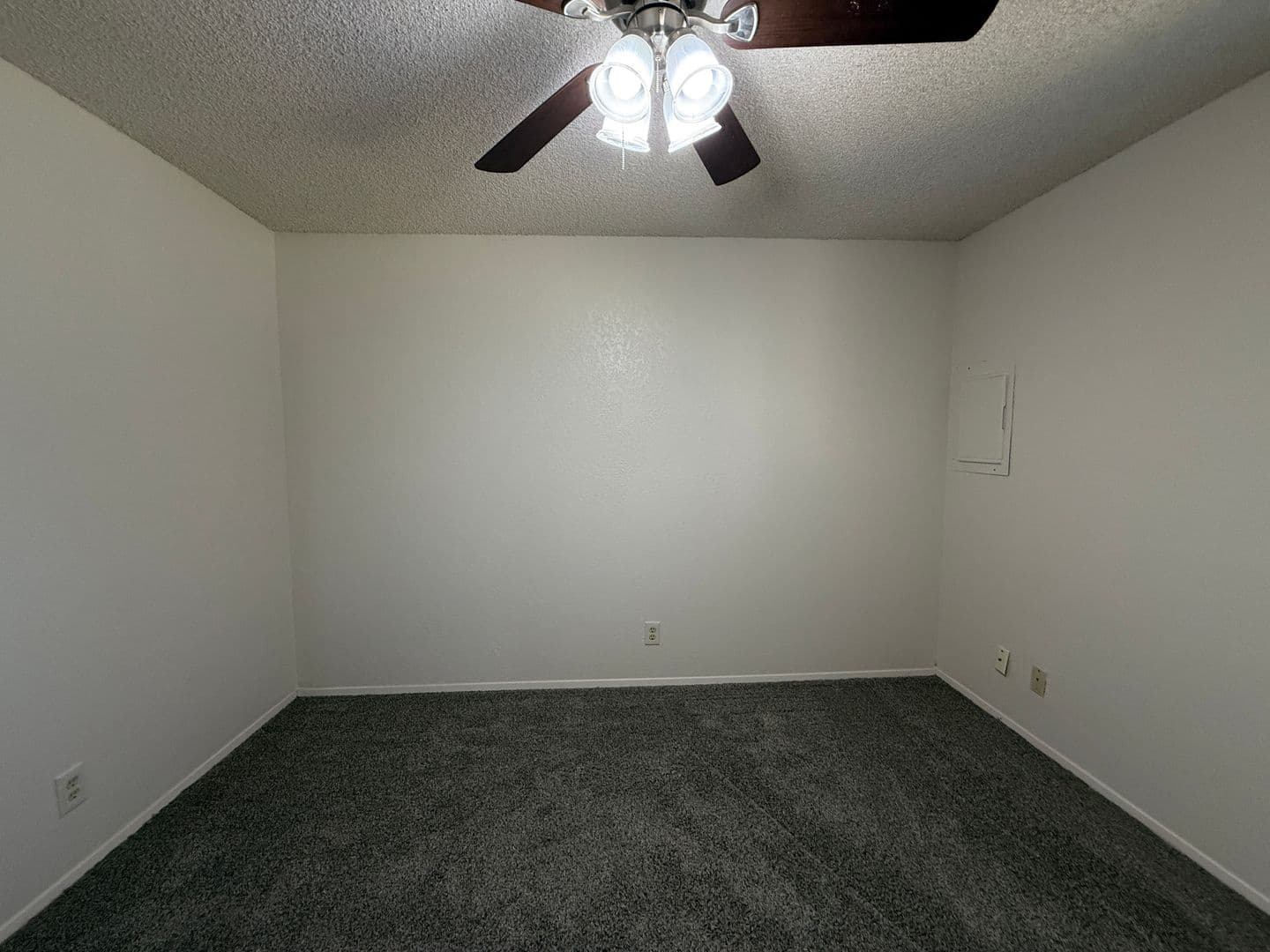 Kennewick Multiplex: 3708 W 6th Ave