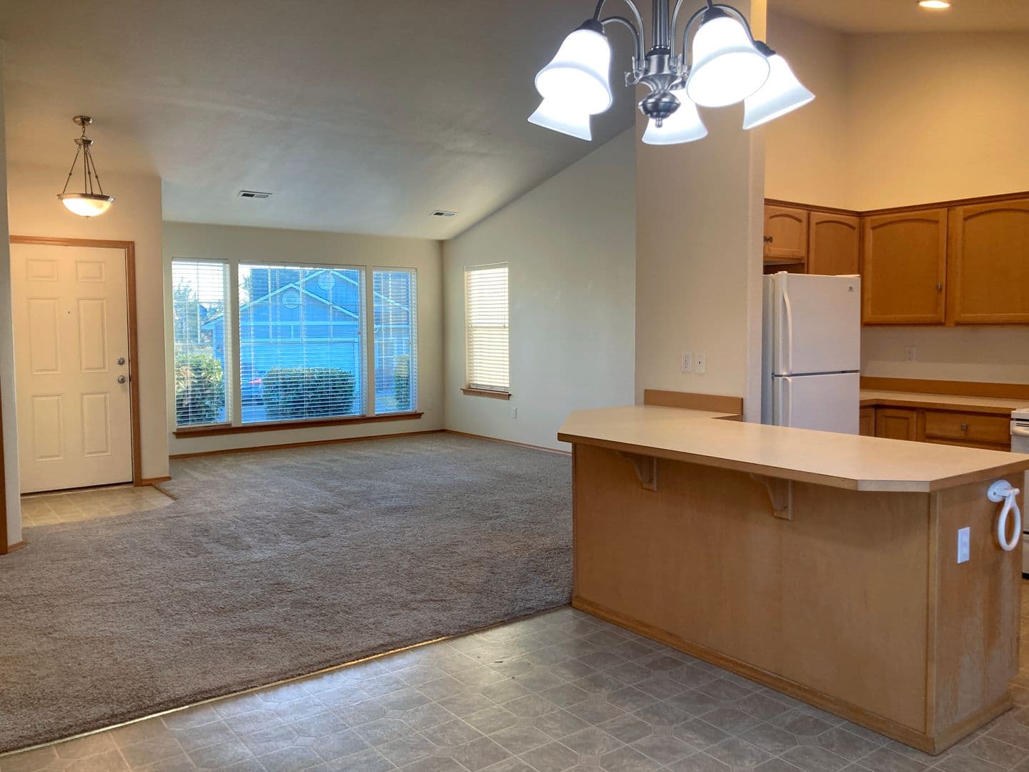 Pasco House: 142 Berkshire Lane