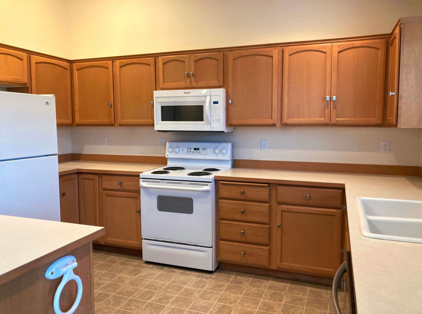 Pasco House: 142 Berkshire Lane