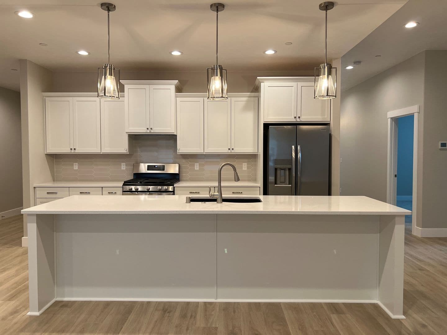 Richland House: 2609 Sunray Ave.