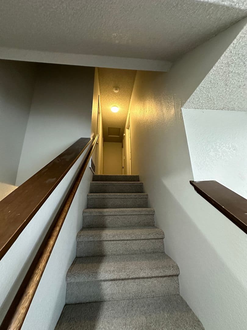 Richland House: 336 Satus St.