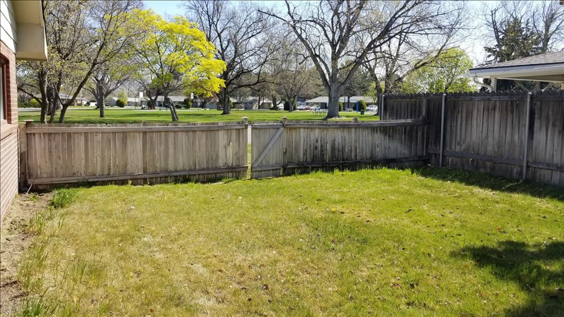 Kennewick House: 629 N Ely St.