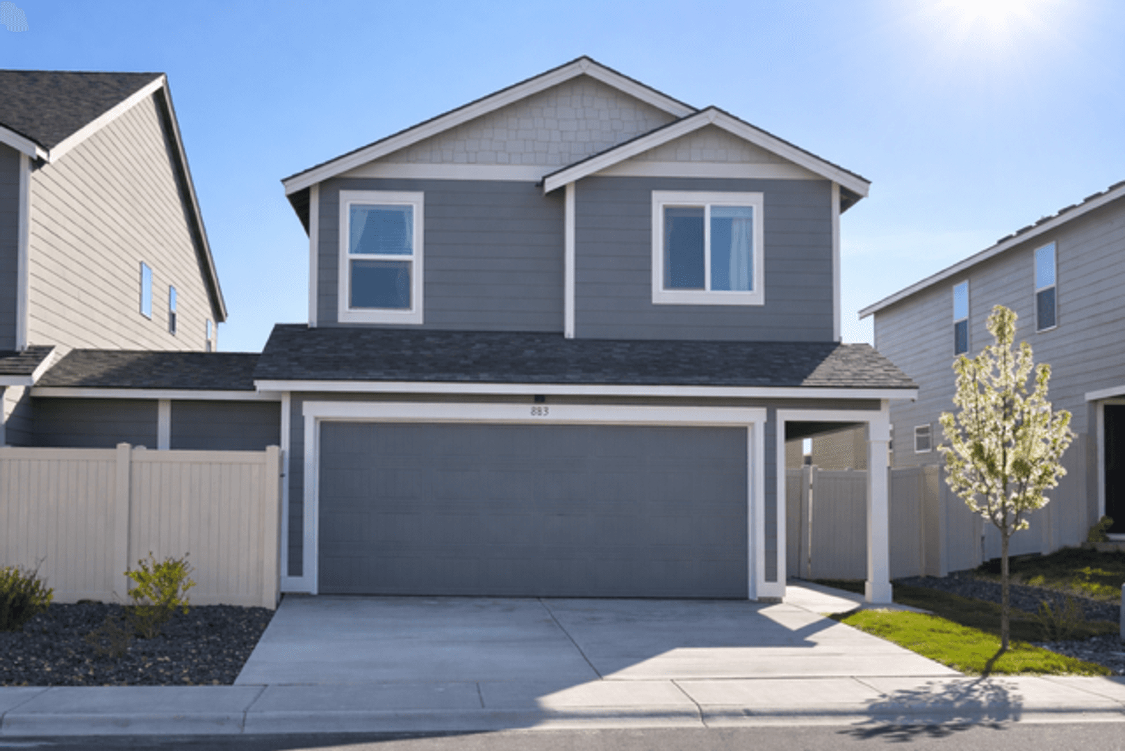 Kennewick House: 883 S Zeelar St