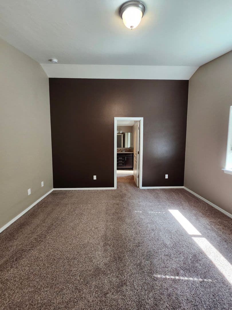 Richland House: 2920 Milton Lane