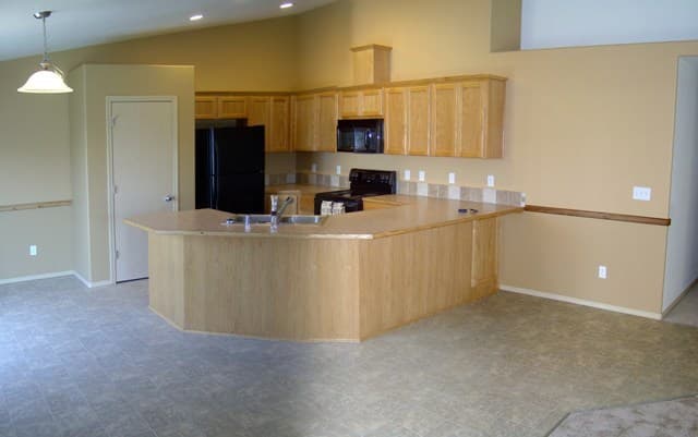 Pasco House: 5520 Cleveland Ln